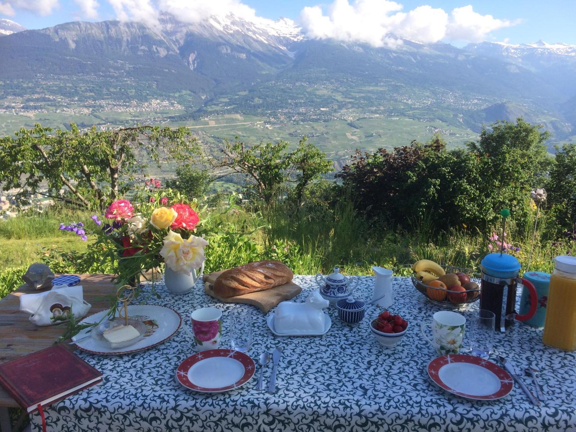 Domaine Bellevie Bnb Vex Екстериор снимка